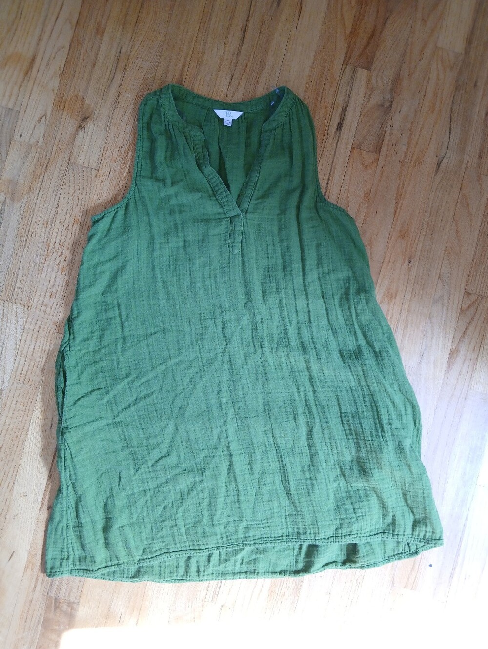 Green Sleeveless Dress